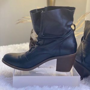 BLACK LEATHER WOMEN ANKLE BOOT
